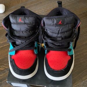 Jordan 1 Mid Toddler Size 10C